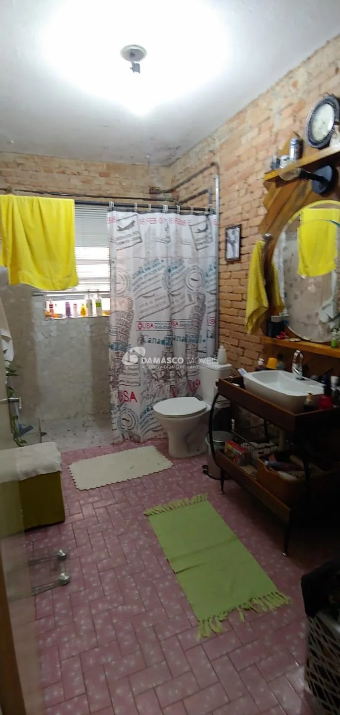 Casa à venda 2 Quartos, 2 Vagas, 192M², Cerâmica, São Caetano do Sul - SP