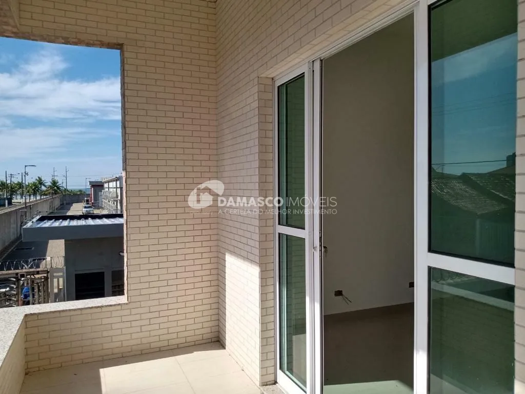 Casa à venda 2 Quartos, 2 Suites, 1 Vaga, 77M², Ocian, Praia Grande - SP