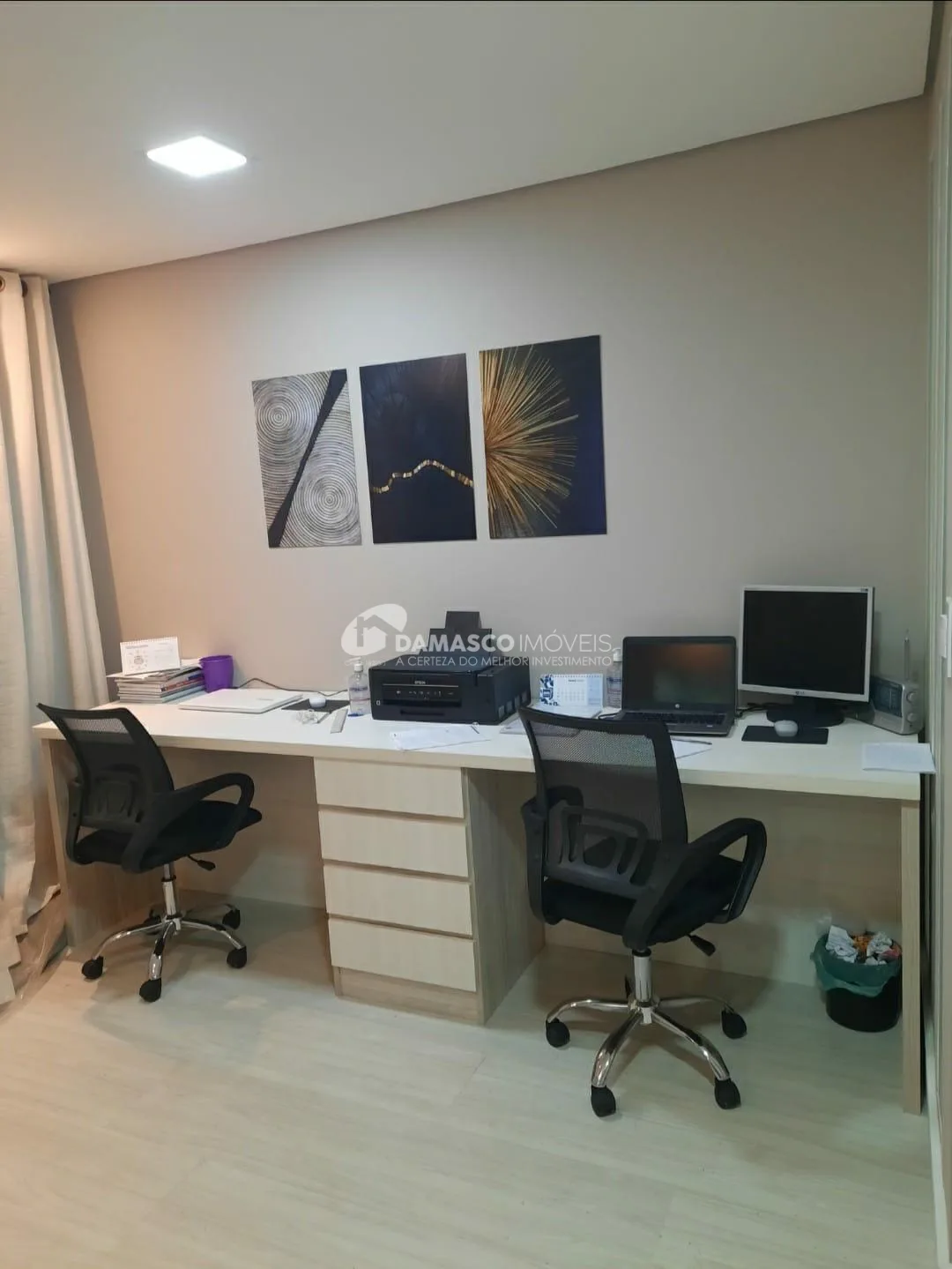Sobrado à venda 3 Quartos, 3 Suites, 3 Vagas, Nova Gerty, São Caetano do Sul - SP