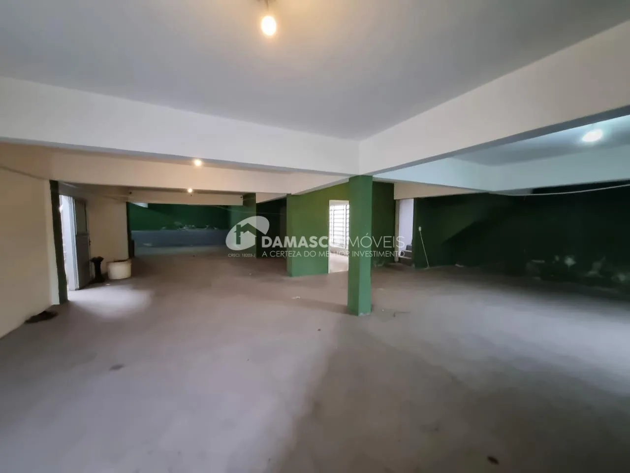Sobrado à venda 4 Quartos, 2 Suites, 8 Vagas, Rudge Ramos, São Bernardo do Campo - SP