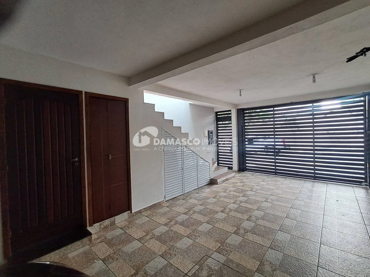 Sobrado para Venda 3 Quartos, 2 Suites, 4 Vagas, Santa Paula, São Caetano do Sul - SP