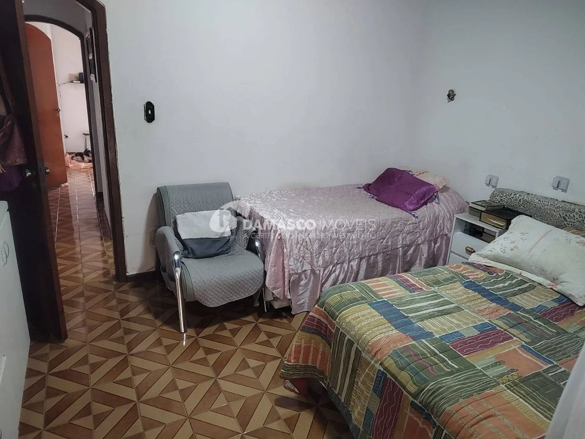 SOBRADO BAIRRO FUNDAÇÃO