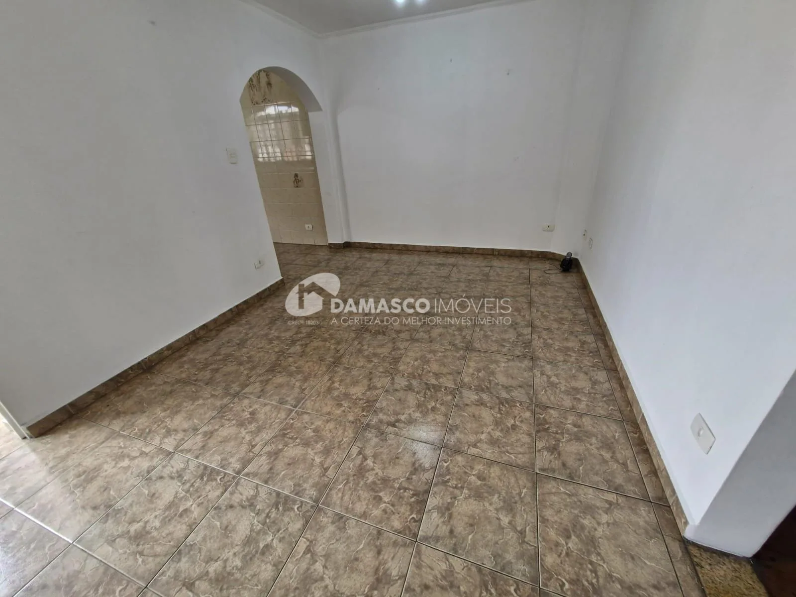Sobrado à Venda no Barcelona, São Caetano do Sul | 3 Dormitórios | 1 Suíte | 3 Vagas