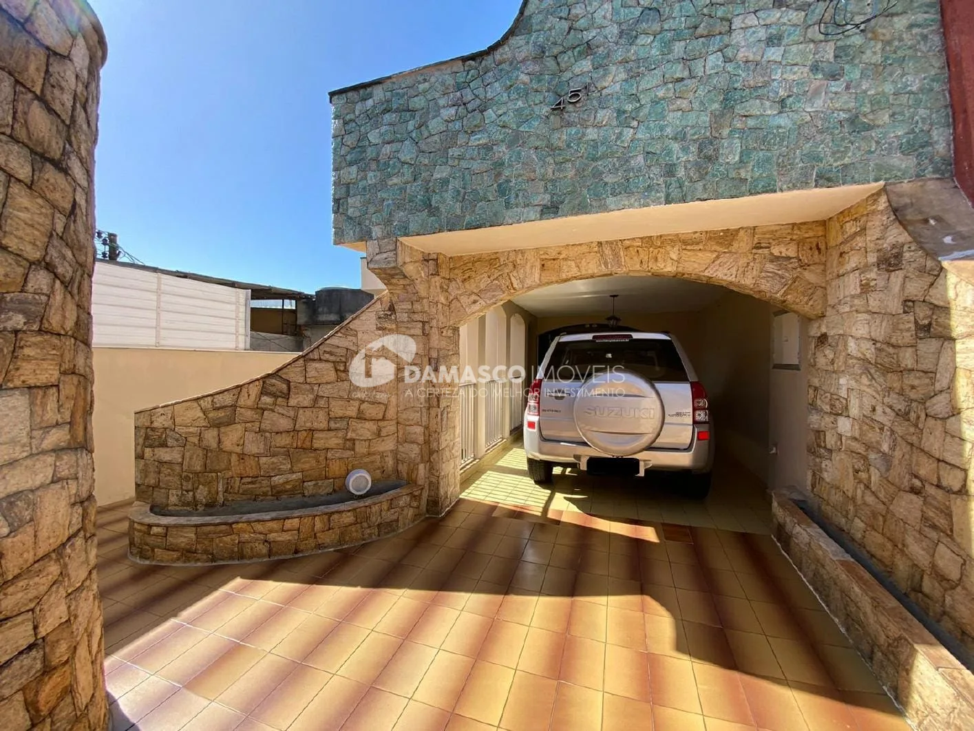 Sobrado à venda 4 Quartos, 1 Suite, 2 Vagas, 310M², Olímpico, São Caetano do Sul - SP