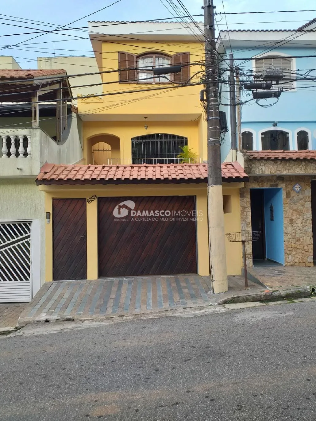 Sobrado à venda 3 Quartos, 1 Suite, 7 Vagas, 224M², Campestre, Santo André - SP