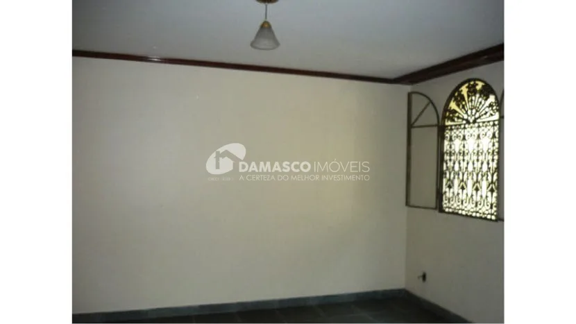 Sobrado à venda 3 Quartos, 1 Suite, 4 Vagas, Butantã, São Paulo - SP