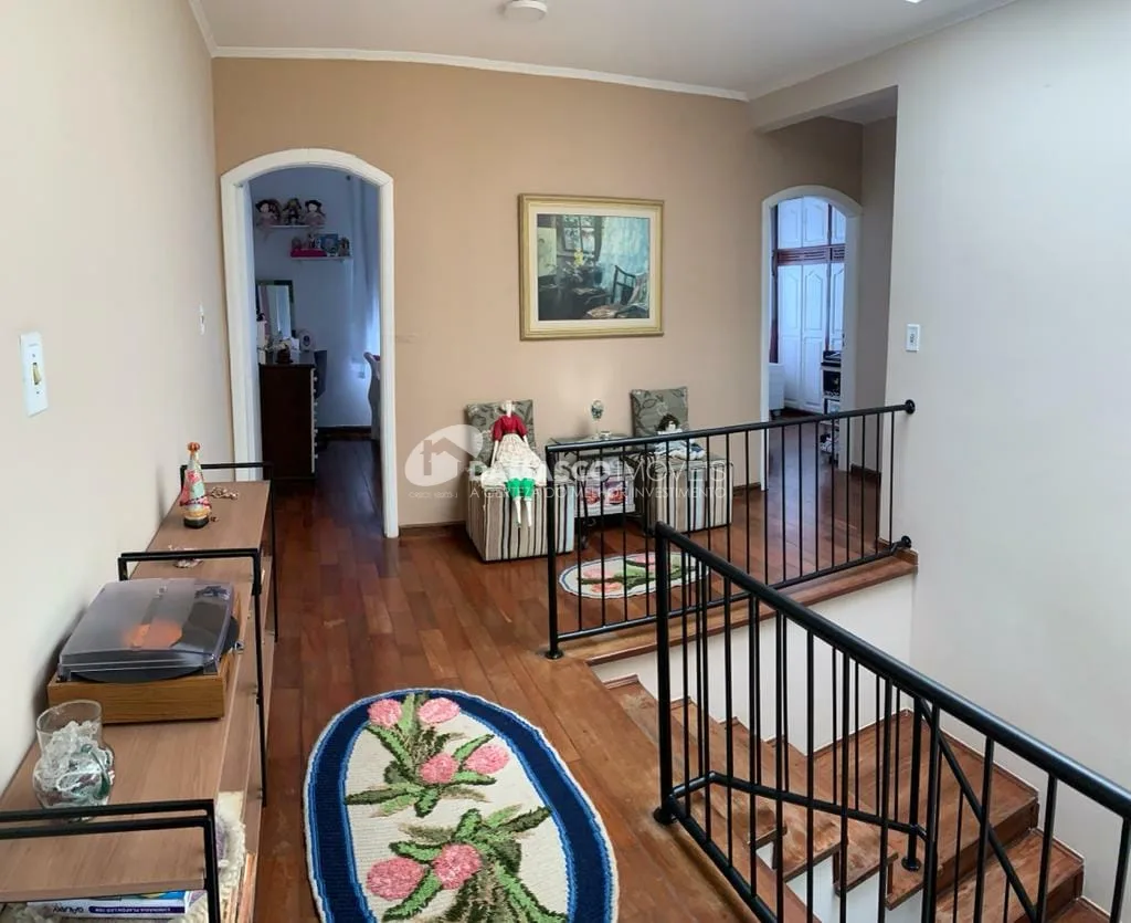 Sobrado à venda 3 Quartos, 1 Suite, 4 Vagas, 220M², Santa Maria, São Caetano do Sul - SP