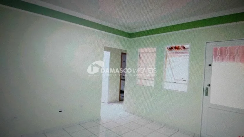 Casa à venda 2 Quartos, 3 Vagas, 205M², Jardim Santa Antonieta, Marília - SP