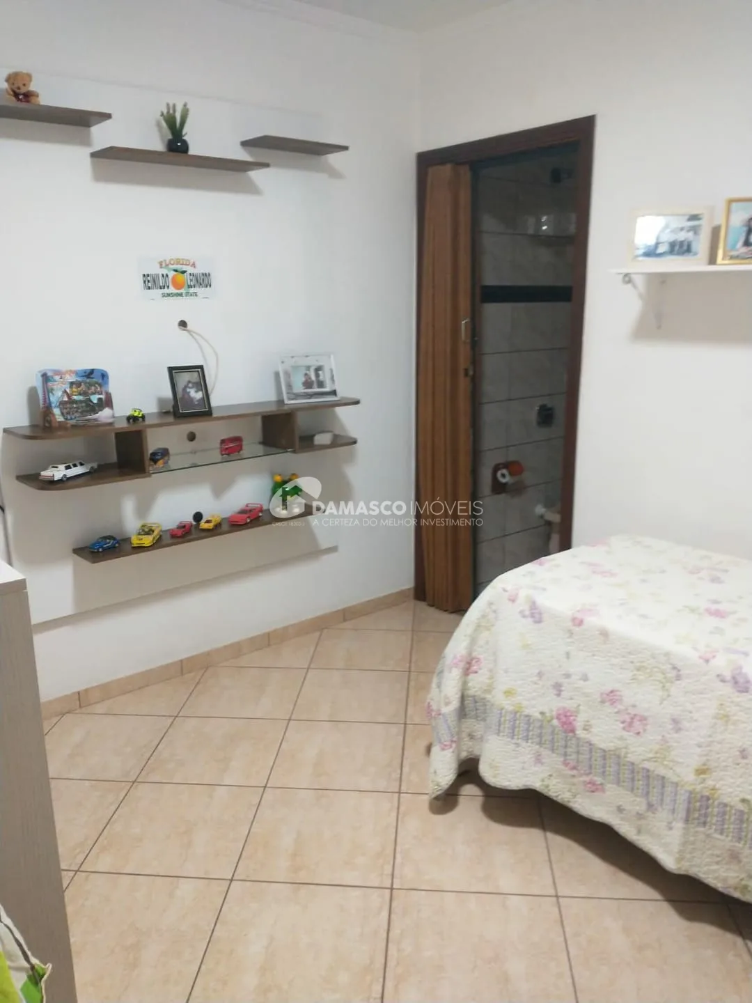 Sobrado à venda 3 Quartos, 2 Suites, 3 Vagas, 271M², Parque Erasmo Assunção, Santo André - SP