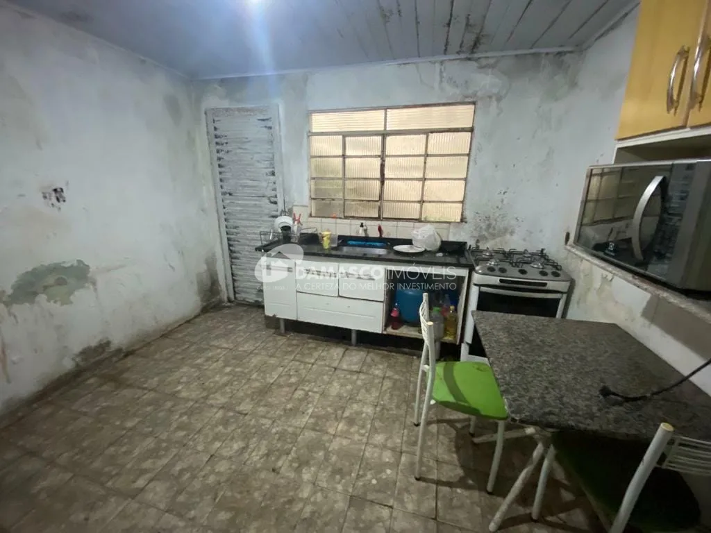 Casa à venda 1 Quarto, 2 Vagas, Vila Palmares, Santo André - SP