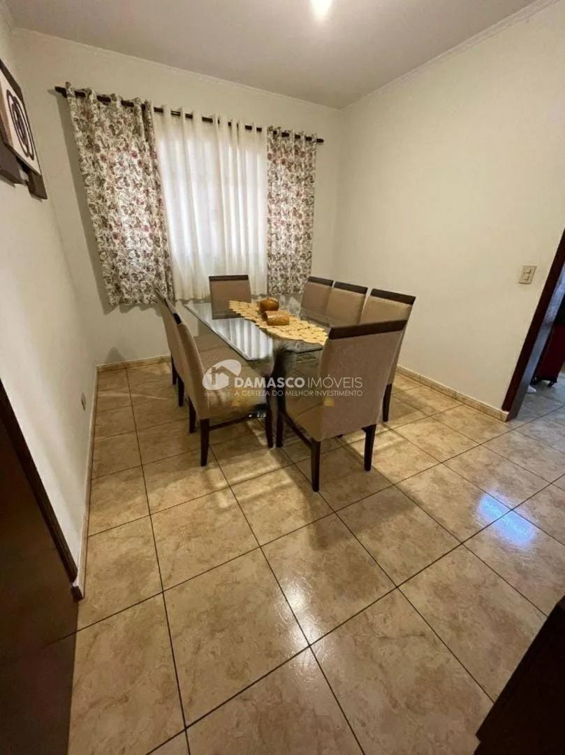 Sobrado à venda 3 Quartos, 1 Suite, 2 Vagas, 250M², Vila Alpina, São Paulo - SP
