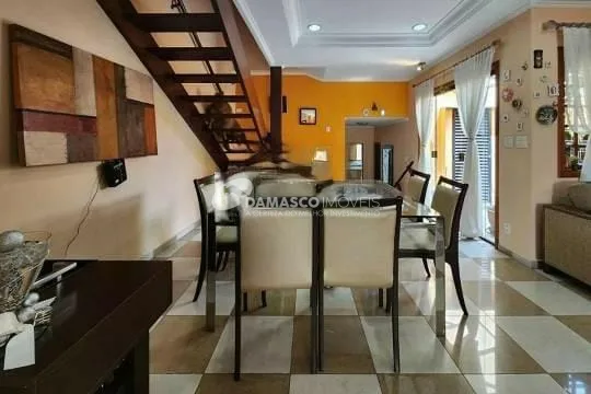 Sobrado à venda 3 Quartos, 3 Suites, 4 Vagas, 370M², Boa Vista, São Caetano do Sul - SP