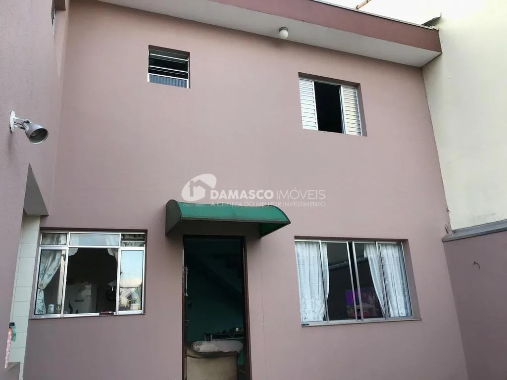 Sobrado à venda 3 Quartos, 2 Vagas, 198M², Olímpico, São Caetano do Sul - SP