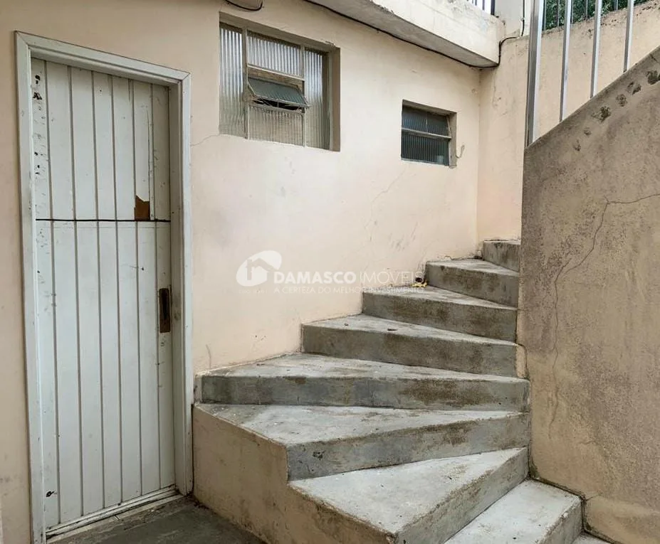 Casa à venda 2 Quartos, 1 Vaga, Olímpico, São Caetano do Sul - SP