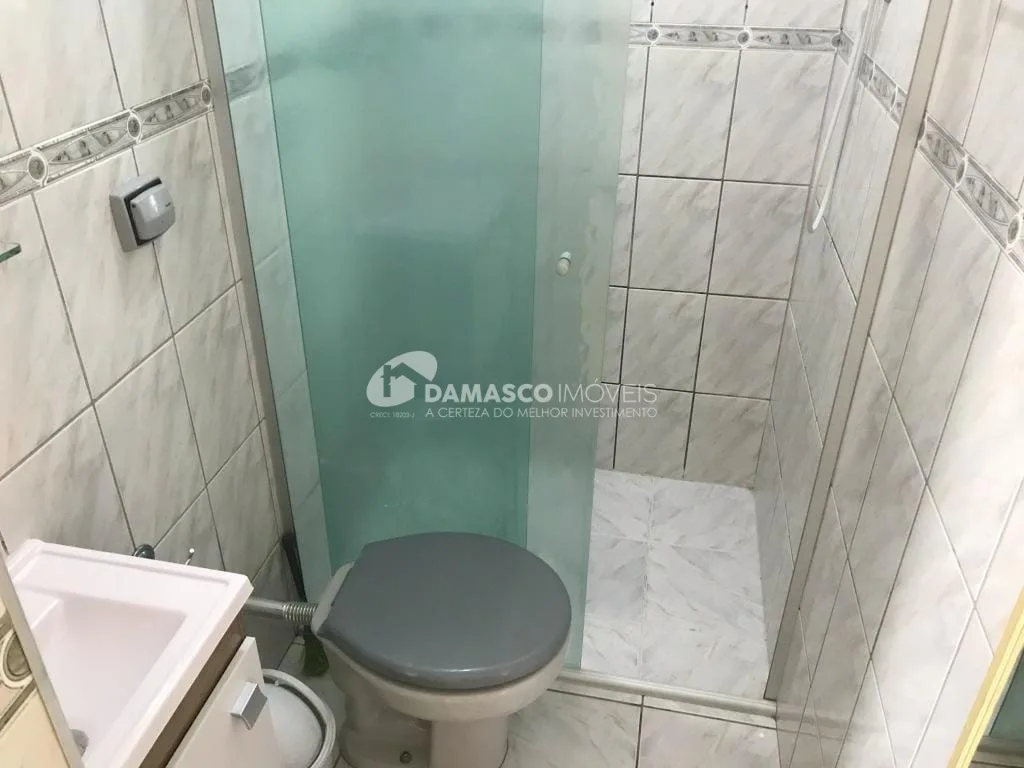 Sobrado à venda 1 Quarto, 1 Suite, 3 Vagas, 254M², Nova Gerty, São Caetano do Sul - SP