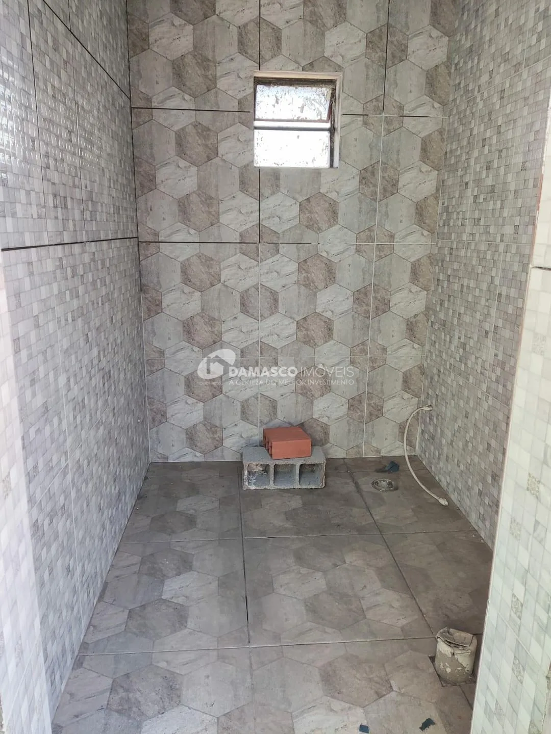 Casa à venda 3 Quartos, 1 Suite, 2 Vagas, Vila Alpina, São Paulo - SP