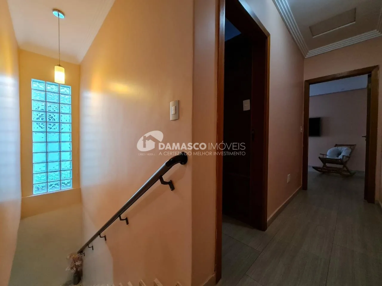 Sobrado à venda 4 Quartos, 1 Suite, 2 Vagas, 220M², Campestre, Santo André - SP