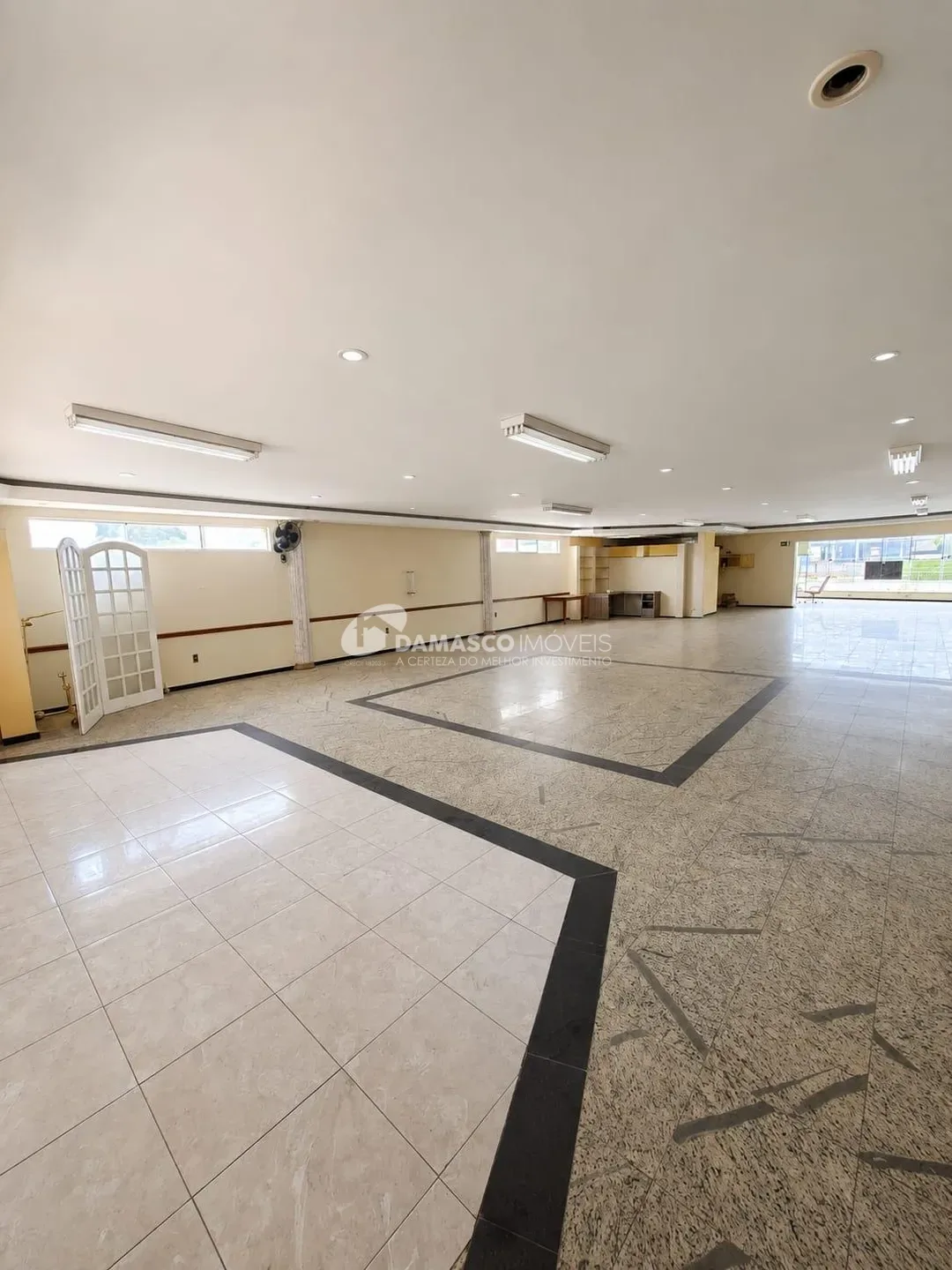 Salão para Locação 300M², Fundação, São Caetano do Sul - SP
