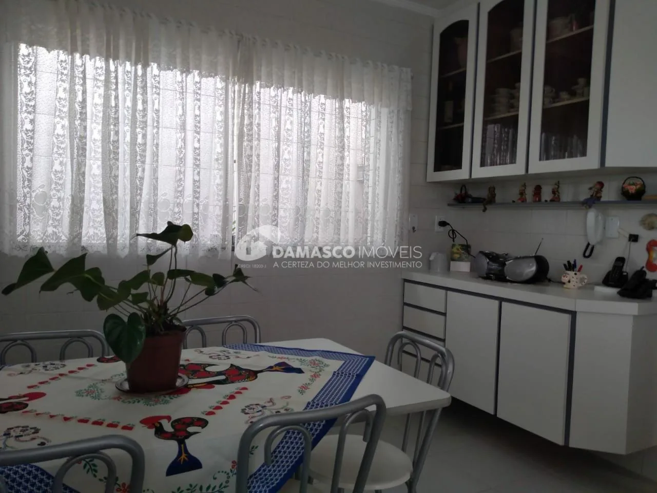 Sobrado à venda 3 Quartos, 1 Suite, 4 Vagas, 320M², Santa Paula, São Caetano do Sul - SP