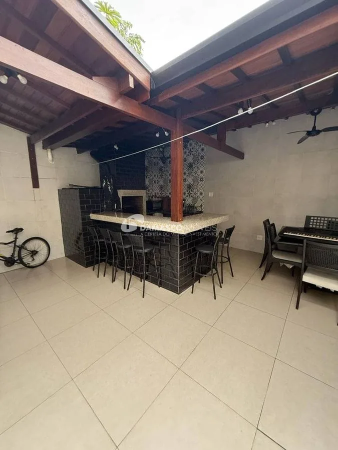 Sobrado à venda 3 Quartos, 1 Suite, 2 Vagas, 204M², Sítio da Figueira, São Paulo - SP