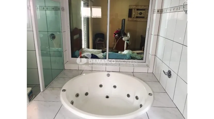 Sobrado à venda 4 Quartos, 4 Suites, 4 Vagas, Jardim São Caetano, São Caetano do Sul - SP
