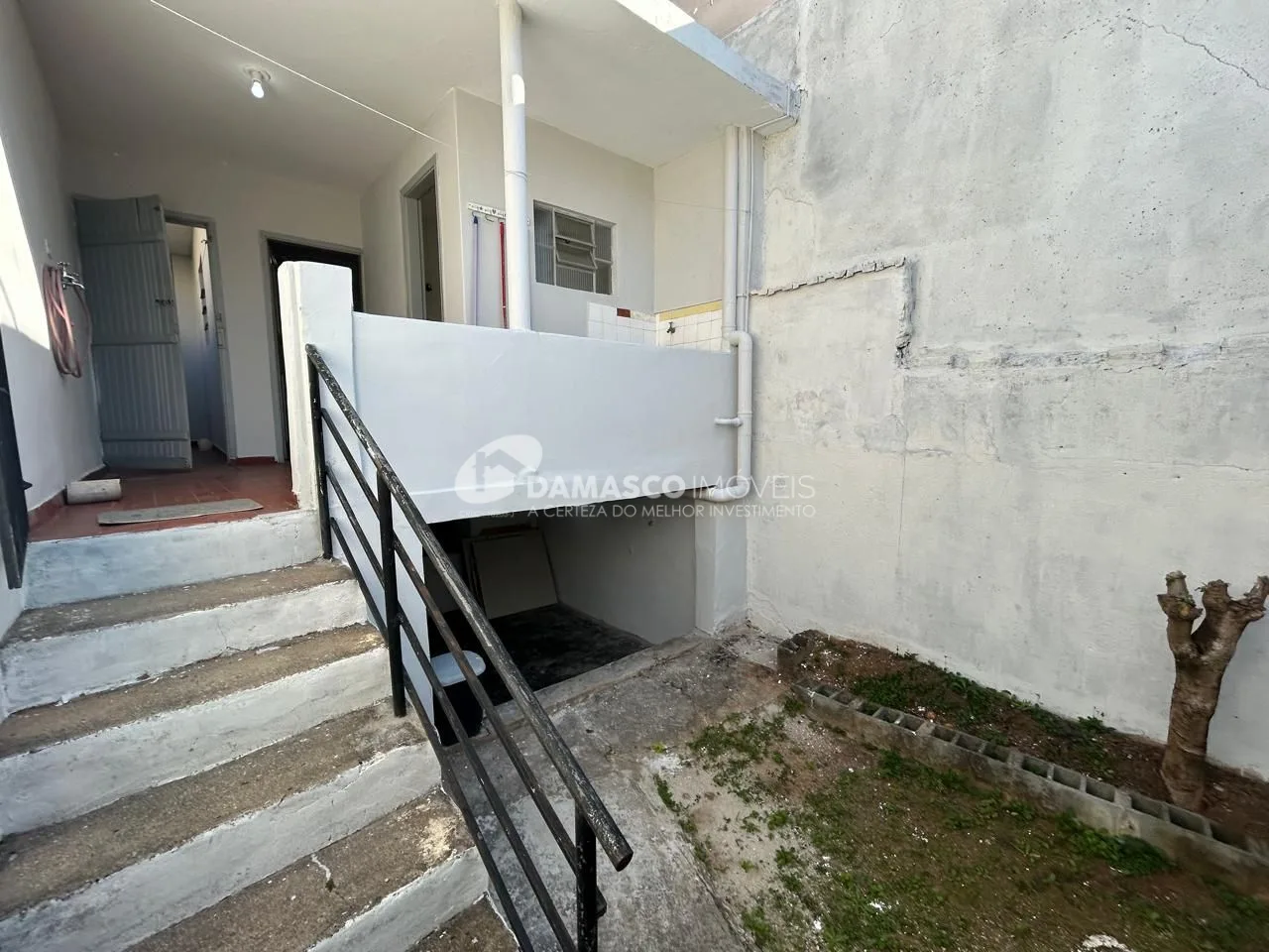 Casa à Venda no Bairro Olímpico, São Caetano do Sul | 131 m² | 2 Dormitórios e 2 Vagas