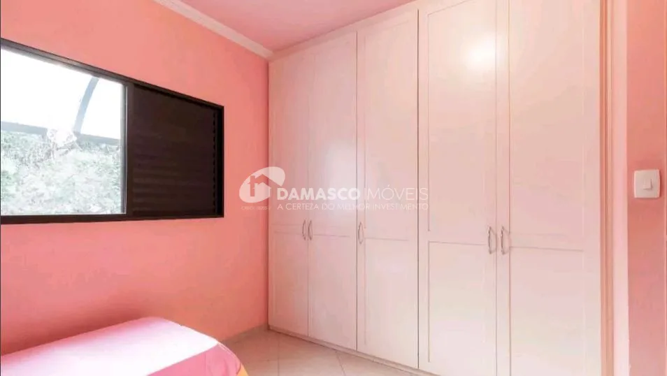 Sobrado à venda 3 Quartos, 1 Suite, 3 Vagas, 253M², Vila Alpina, São Paulo - SP