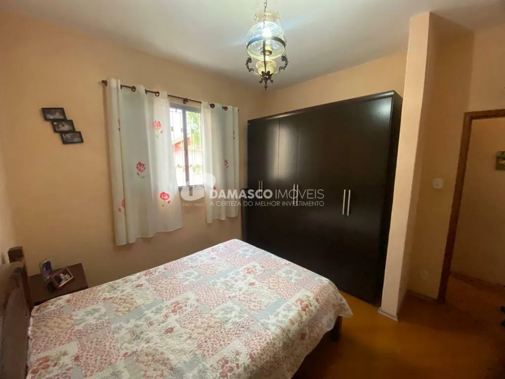 Casa à venda 2 Quartos, 3 Vagas, 258M², Campestre, Santo André - SP