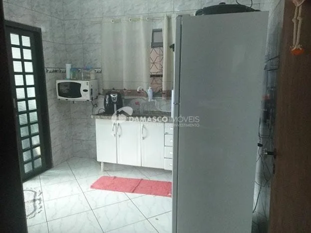Casa à venda 3 Quartos, 1 vaga, 280M², Parque Gramado II, Araraquara - SP