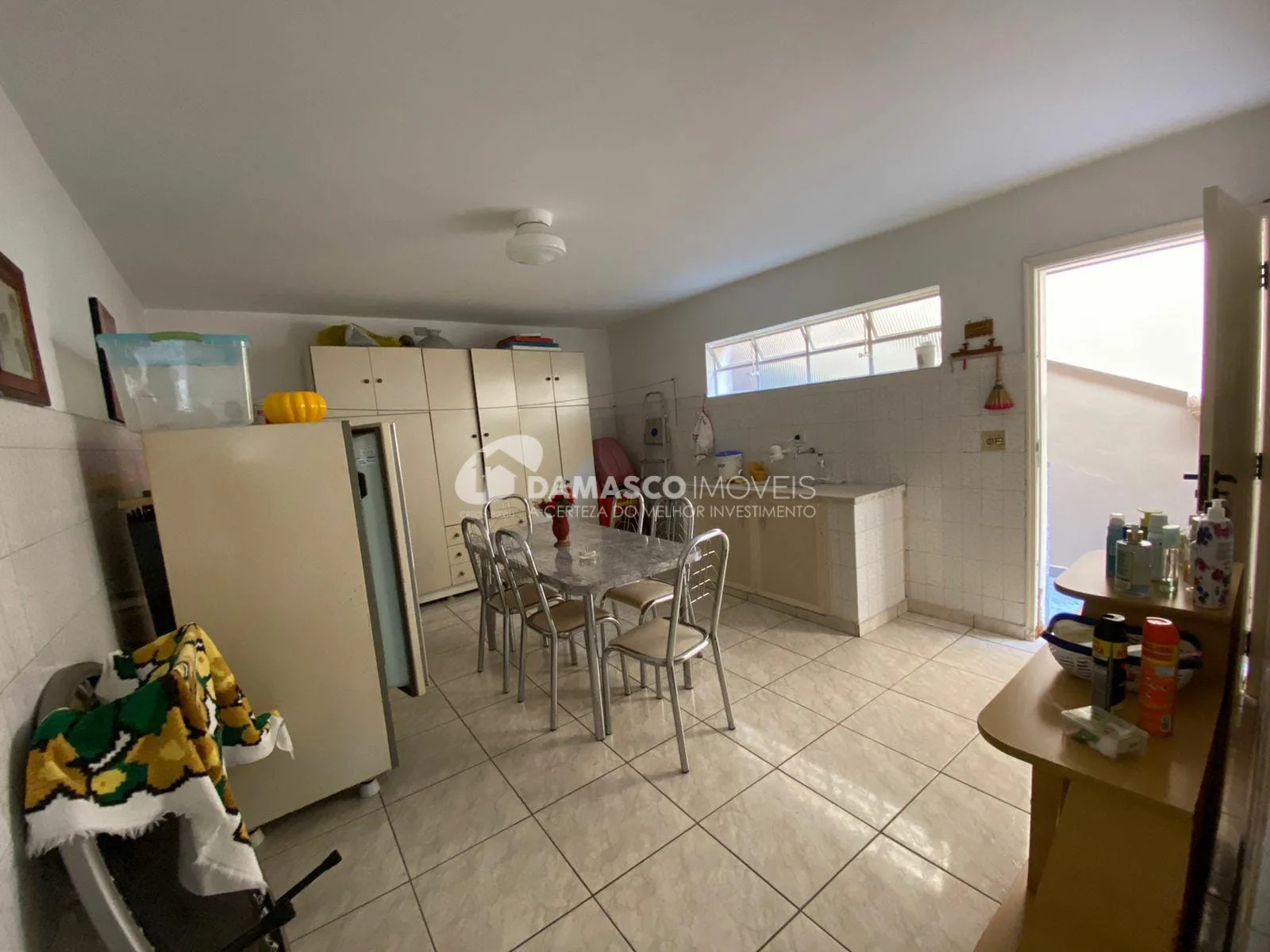 Sobrado à venda 4 Quartos, 1 Suite, 2 Vagas, 310M², Olímpico, São Caetano do Sul - SP