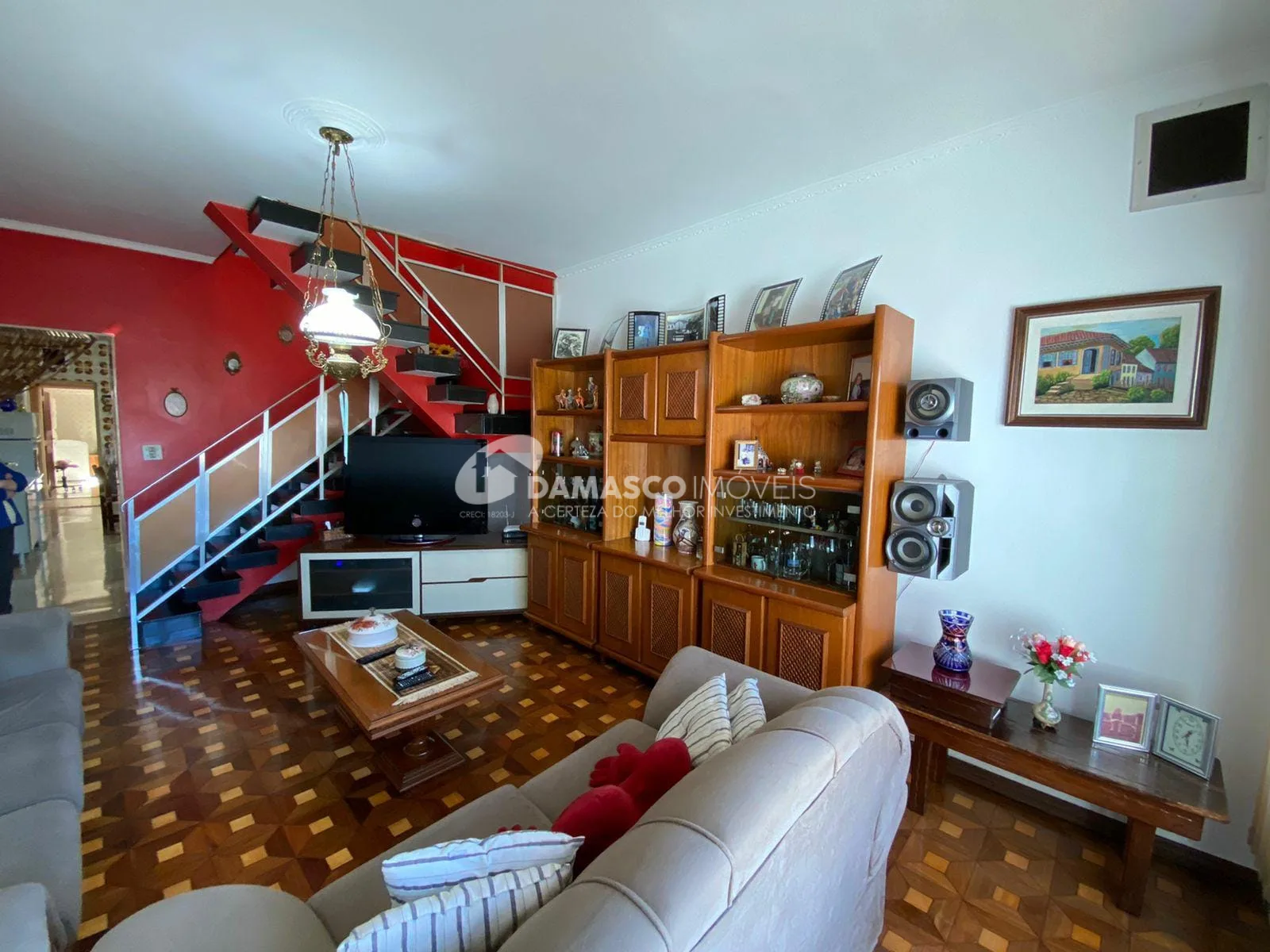 Sobrado à venda 4 Quartos, 1 Suite, 2 Vagas, 310M², Olímpico, São Caetano do Sul - SP