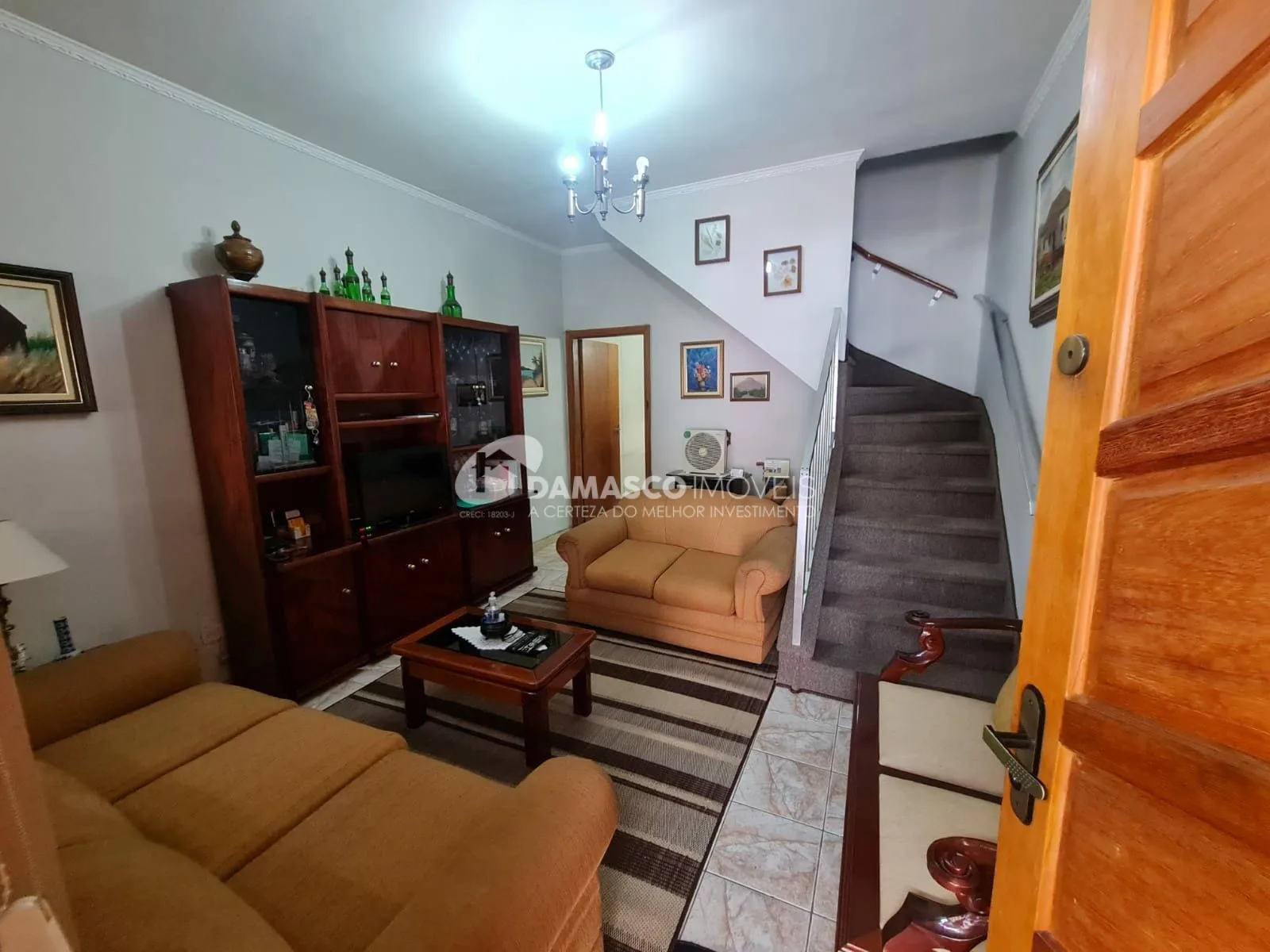 Sobrado à venda 3 Quartos, 1 Suite, 2 Vagas, 145M², Osvaldo Cruz, São Caetano do Sul - SP