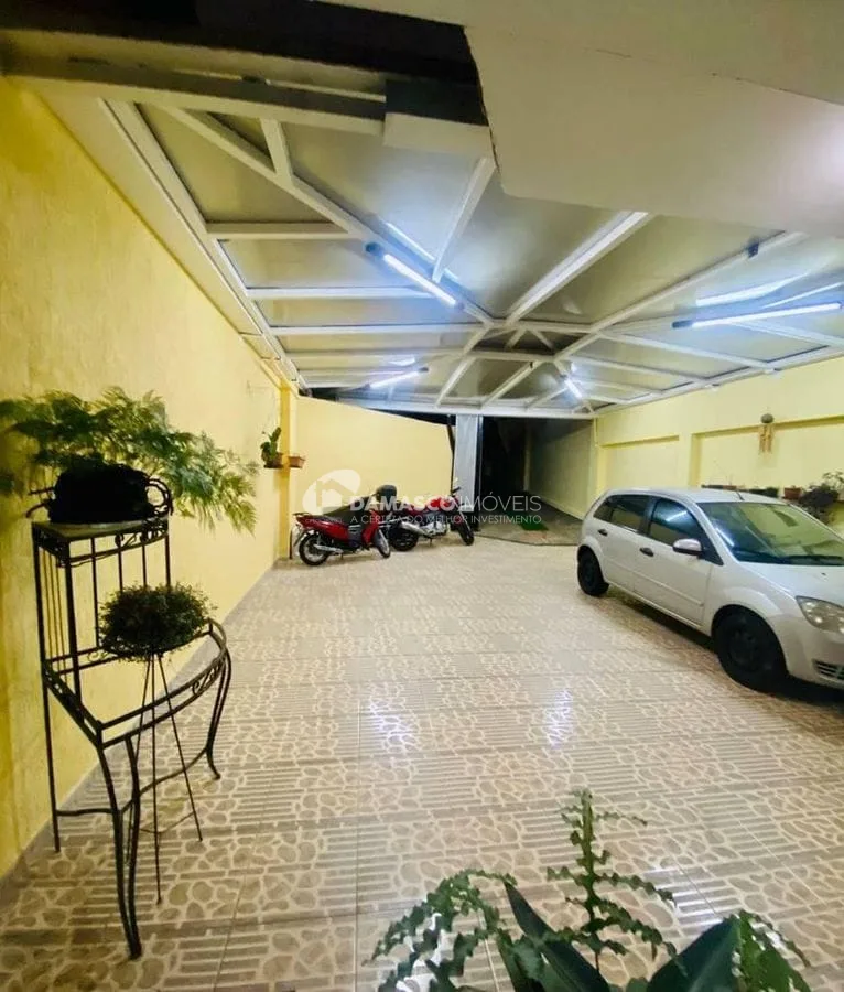 Sobrado à venda 4 Quartos, 3 Suites, 5 Vagas, Olímpico, São Caetano do Sul - SP