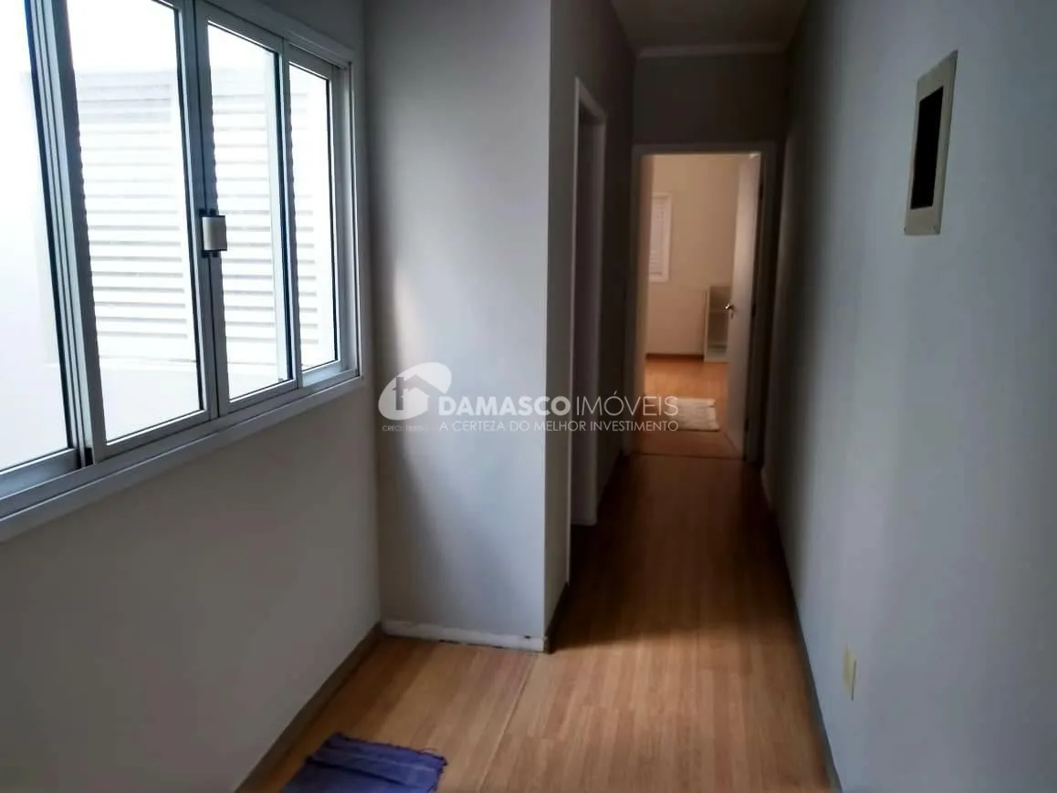 Sobrado à venda 3 Quartos, 3 Suites, 6 Vagas, 325M², Cerâmica, São Caetano do Sul - SP