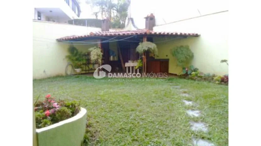 Sobrado à venda 3 Quartos, 1 Suite, 4 Vagas, 140M², Jardim São Caetano, São Caetano do Sul - SP