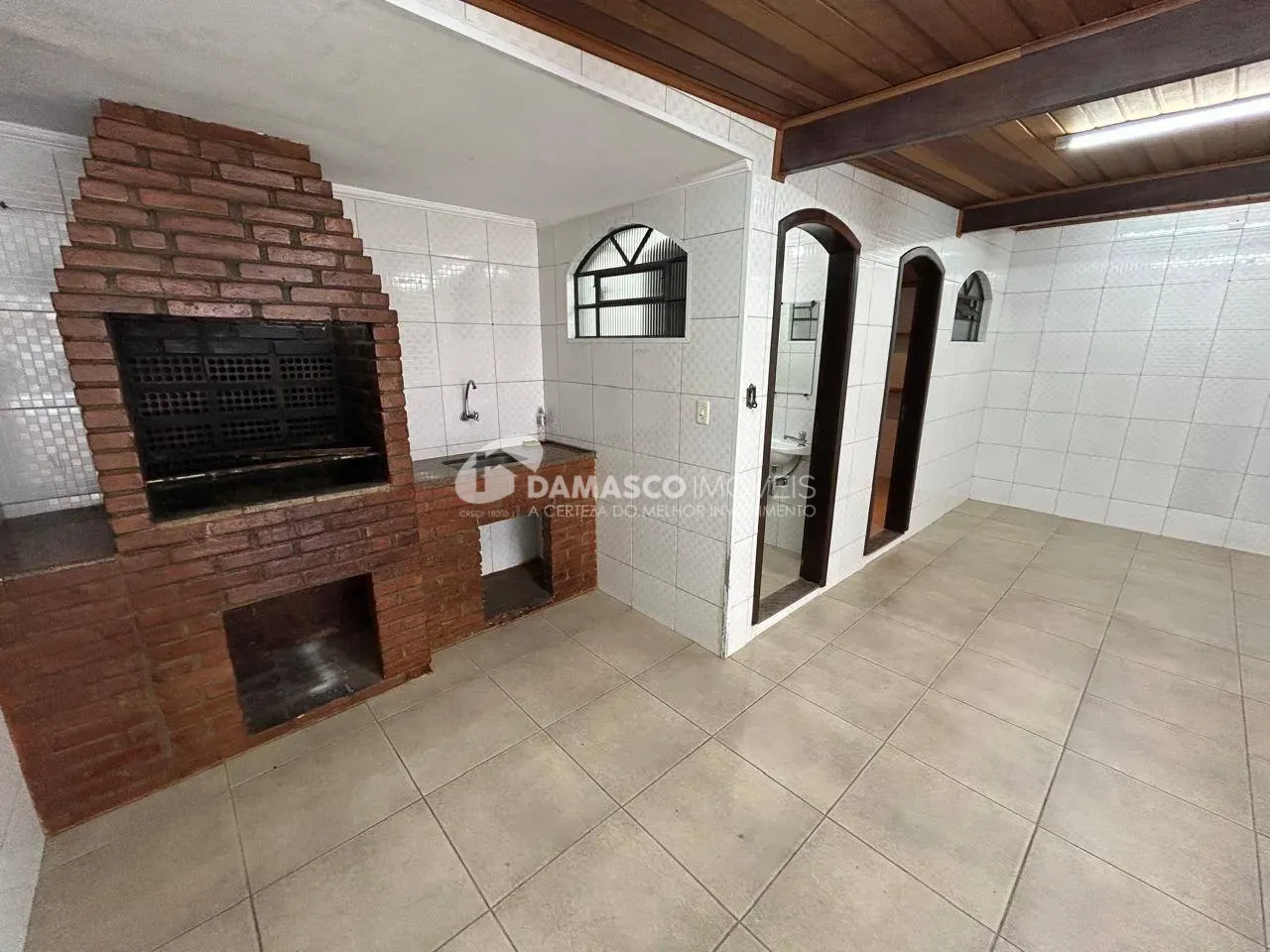 Sobrado para Venda 3 Quartos, 2 Suites, 5 Vagas, Mauá, São Caetano do Sul - SP