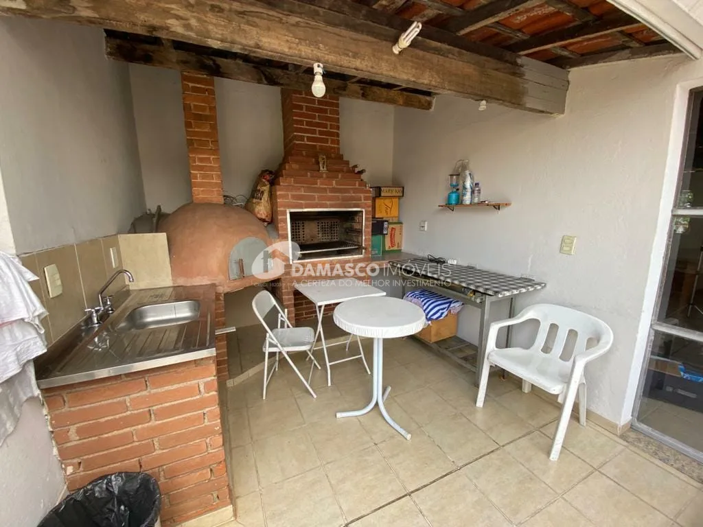Sobrado à venda 2 Quartos, 2 Suites, 2 Vagas, 180M², Quinta da Paineira, São Paulo - SP