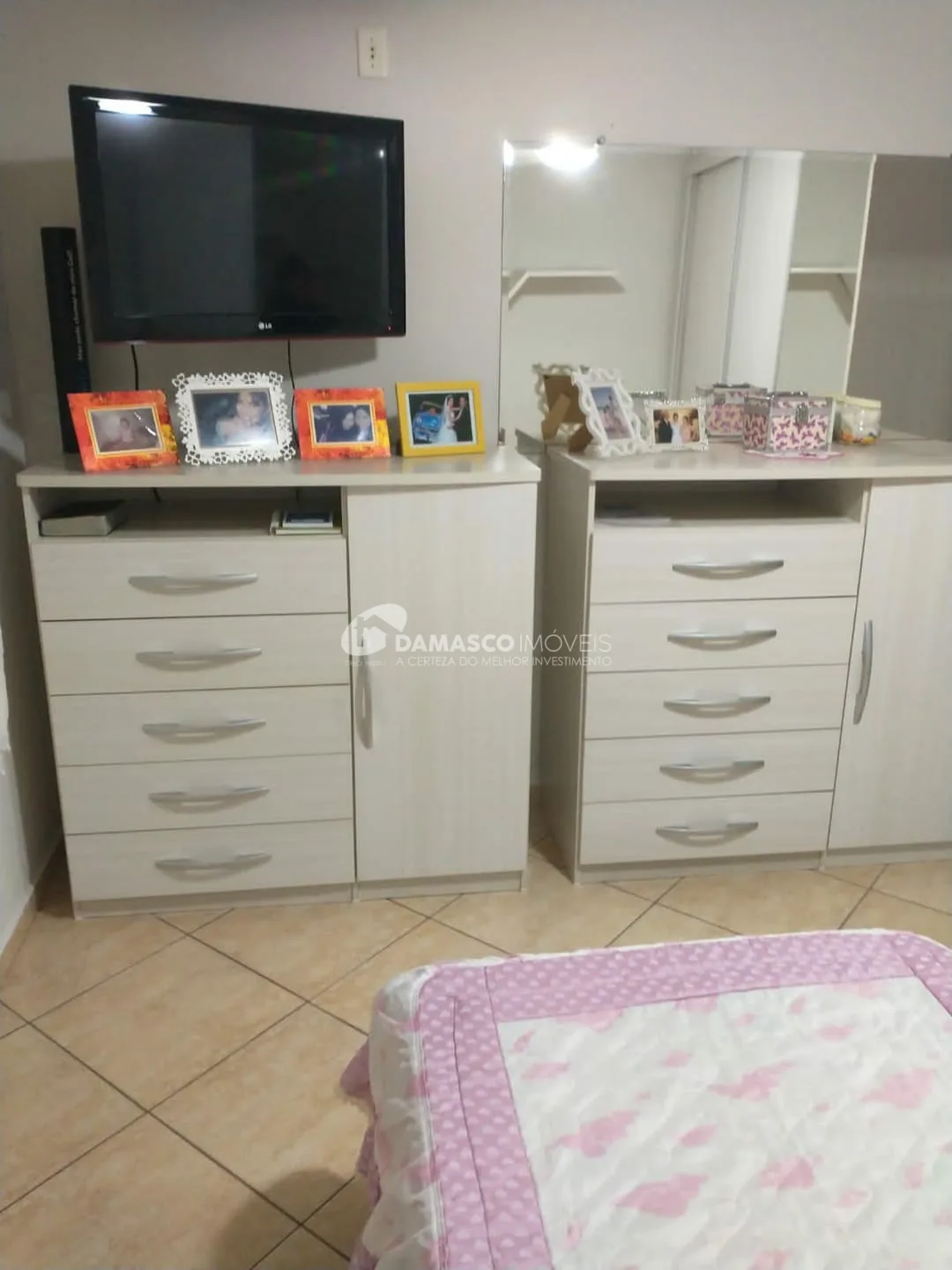 Sobrado à venda 3 Quartos, 2 Suites, 3 Vagas, 271M², Parque Erasmo Assunção, Santo André - SP