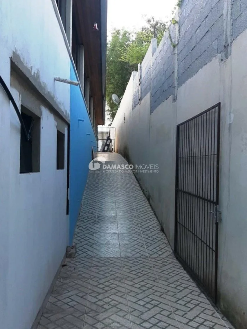 Chácara à venda 4 Quartos, 3 Suítes, 10 Vagas, Horto F Dois, Mairinque - SP