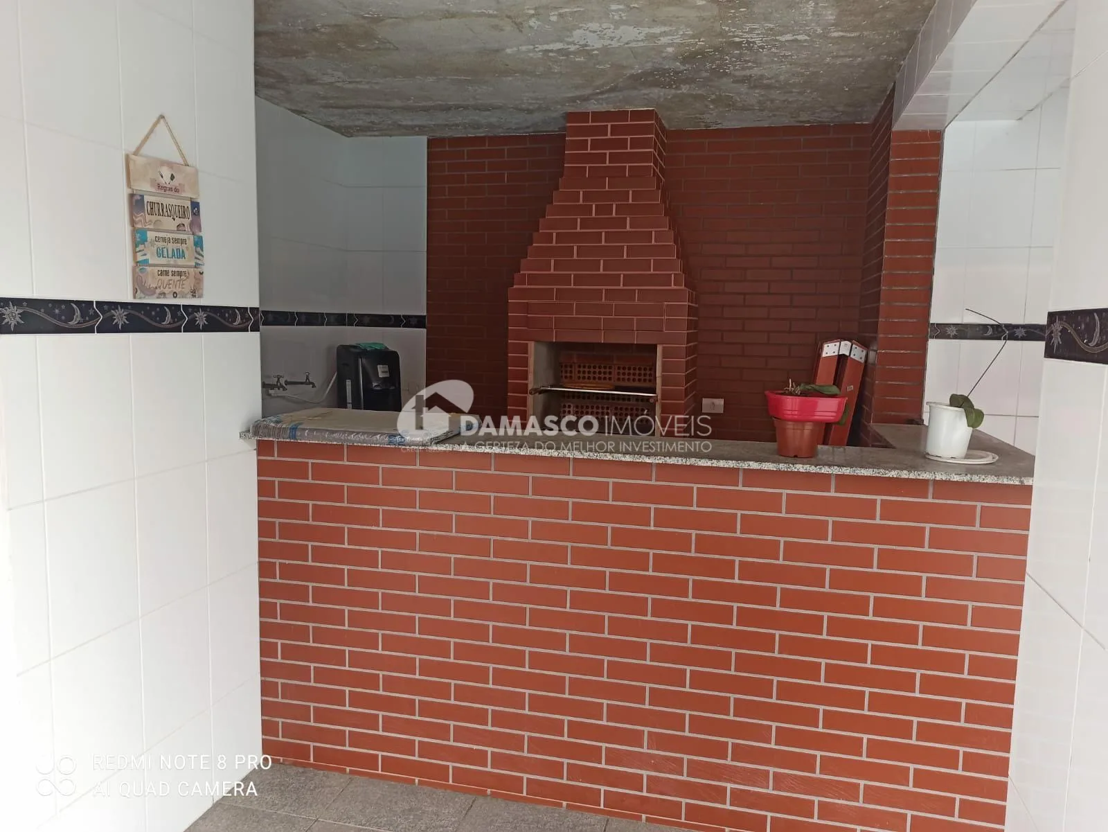 Sobrado à venda 5 Quartos, 2 Suites, 4 Vagas, Jardim Virgínia, Guarujá - SP