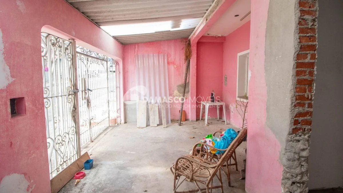 Imóvel com duas casas Bairro Osvaldo Cruz