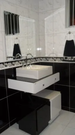 Sobrado à venda 3 Quartos, 1 Suíte, 2 Vagas, 230M², Jardim Patente, São Paulo - SP