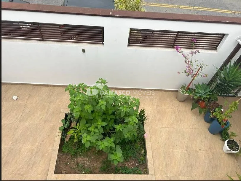 Casa a venda  com 2 dormitórios - Santa Maria - São Caetano do Sul