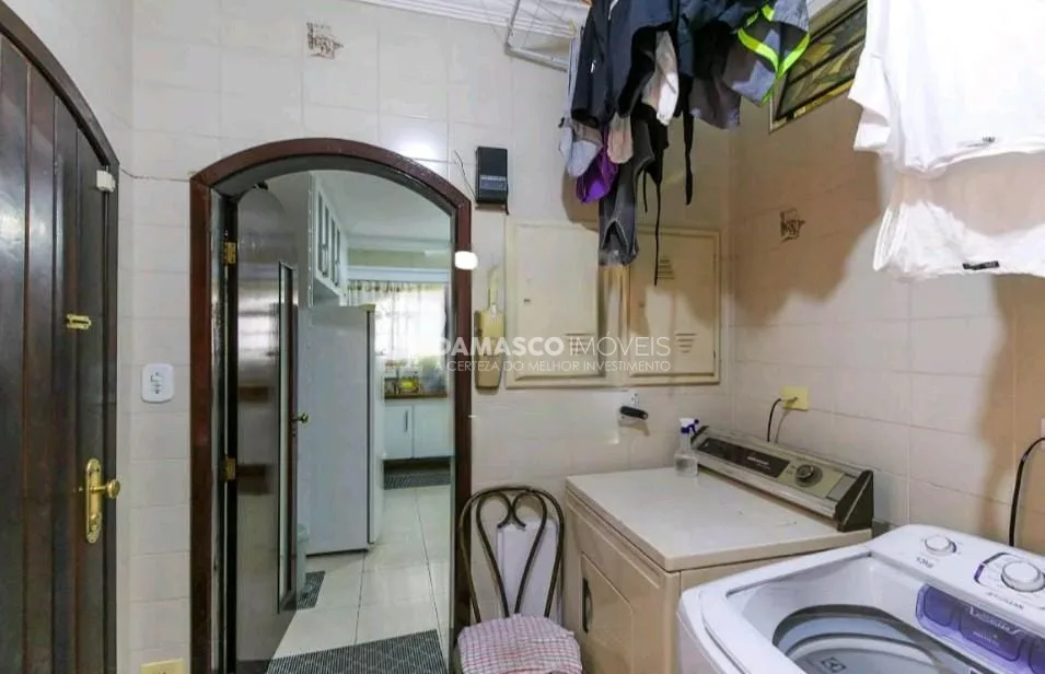 Casa à venda 5 Quartos, 3 Suites, 6 Vagas, 330M², Vila Alpina, São Paulo - SP