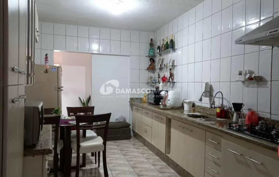 Sobrado à venda 2 Quartos, 2 Suites, 1 Vaga, 105M², Parque Independência, São Paulo - SP