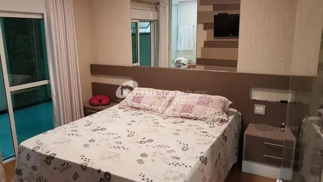Sobrado à venda 3 Quartos, 3 Suites, 5 Vagas, 480M², Santa Paula, São Caetano do Sul - SP
