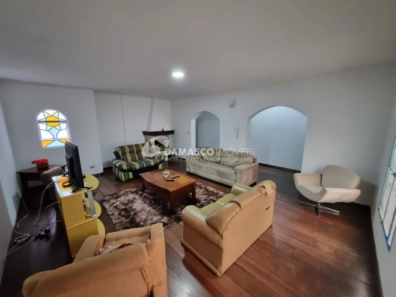 Sobrado à venda 4 Quartos, 2 Suites, 8 Vagas, Rudge Ramos, São Bernardo do Campo - SP