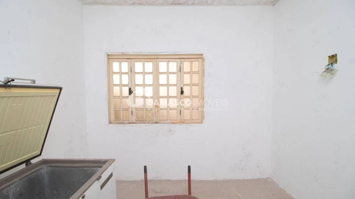 Imóvel com duas casas Bairro Osvaldo Cruz