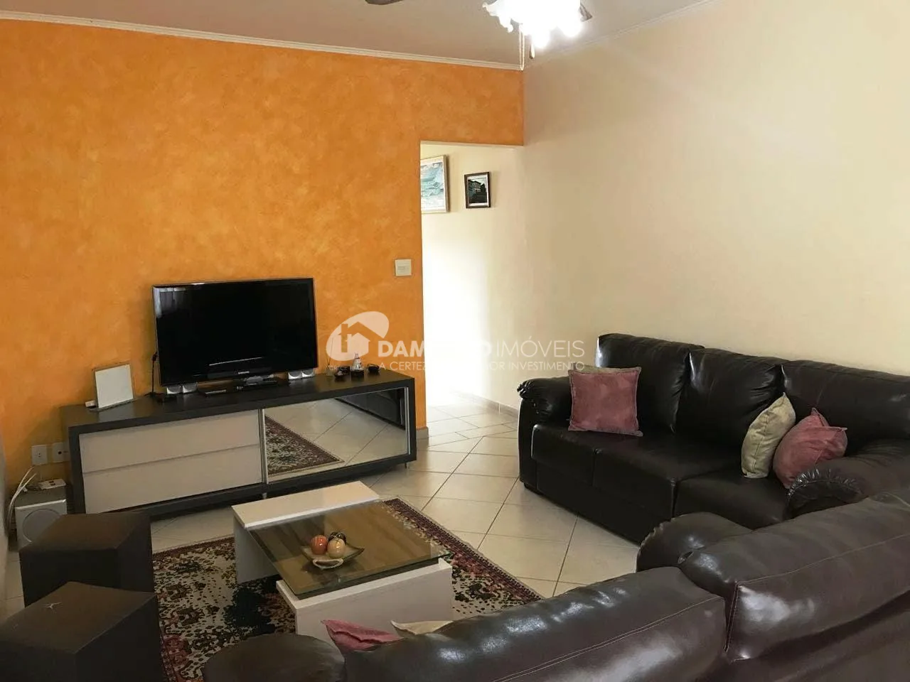 Sobrado à venda 3 Quartos, 1 Suite, 4 Vagas, 179M², Olímpico, São Caetano do Sul - SP