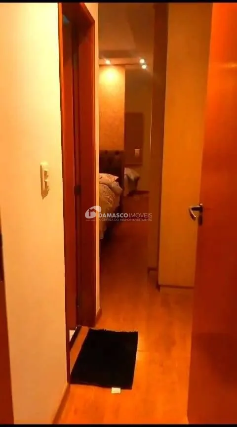 Apartamento 2 dormitórios, 1 suíte, 2 vagas no bairro Santa Maria em SCS
